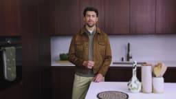 AI presenter Brandon, kitchen standing